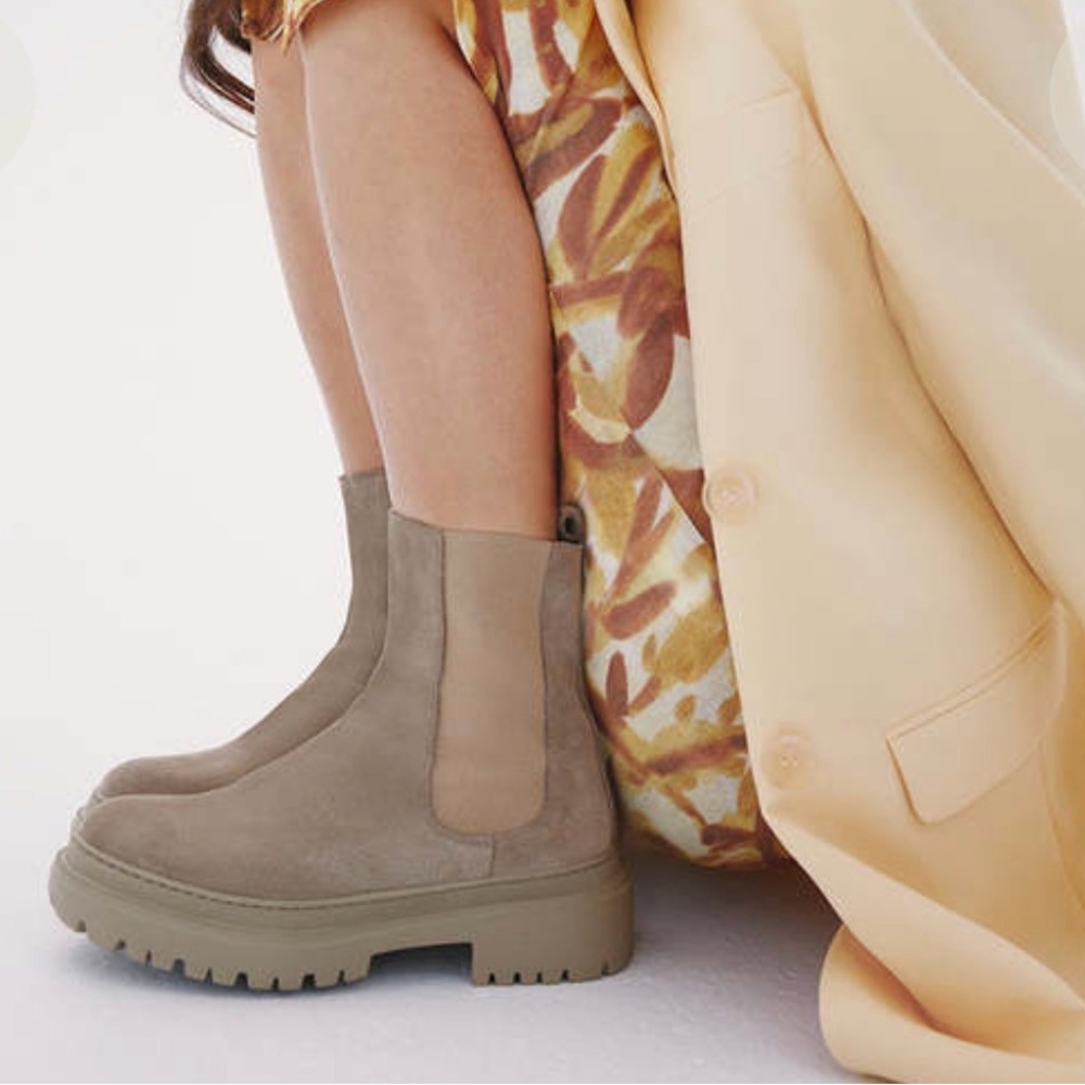 Maguire Corticella Sand Boot barely used